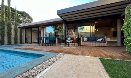 Sobrado com 3 quartos à venda, Condomínio Carmel - Uberlândia/MG
