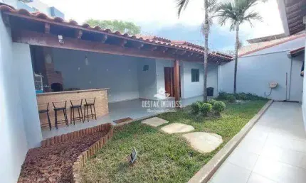 Casa com 3 quartos à venda, bairro Chácaras Tubalina E Quartel - Uberlândia/MG