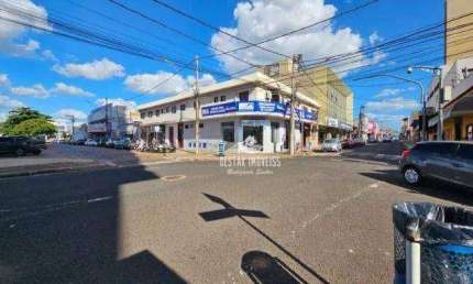 Prédio à venda no São Benedito, Uberaba 