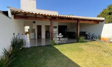 Casa com 4 quartos à venda, 250 m² por R$ 892.500 - Nossa Senhora das Graças - Uberlândia/MG