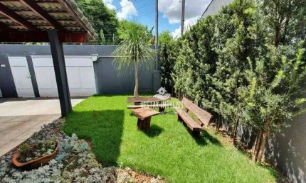 Casa com 3 quartos à venda, bairro Dona Zulmira - Uberlândia/MG