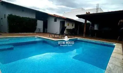 Casa com 3 quartos à venda, bairro Cidade Jardim - Uberlândia/MG