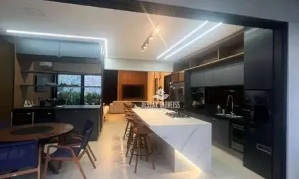 Casa com 3 quartos à venda, bairro Laranjeiras - Uberlândia/MG