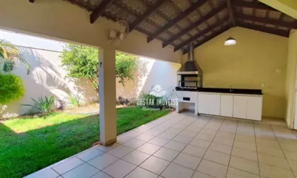 Sobrado com 4 quartos à venda, bairro Jardim Karaíba - Uberlândia/MG