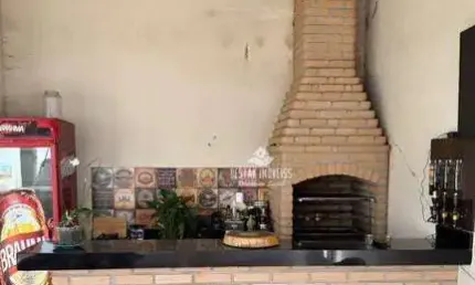 Casa com 3 quartos à venda, bairro Jardim Brasília - Uberlândia/MG