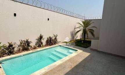 Casa com 3 quartos à venda, bairro Alto Umuarama - Uberlândia/MG