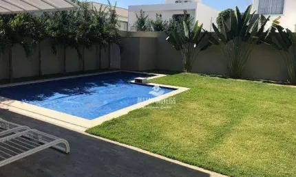 Sobrado com 4 quartos à venda, Condomínio Villa dos Ipês - Uberlândia/MG