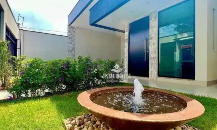 Casa a Venda no Bairro Santa Monica  em Uberlandia/MG