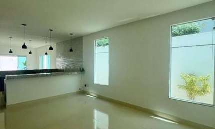 Casa com 3 quartos à venda, bairro Jardim Botânico - Uberlândia/MG