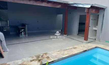 Casa com 3 quartos à venda no Bairro Laranjeiras - Uberlândia/MG