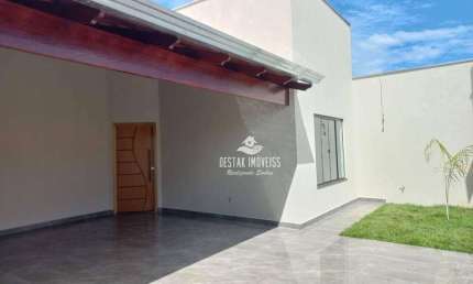 Casa com 3 quartos à venda no Bairro Minas Gerais - Uberlândia/MG