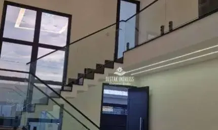 Casa com 3 quartos à venda no Bairro Portal do Vale - Uberlândia/MG