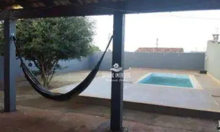 Casa com 2 quartos à venda no Bairro Granada - Uberlândia/MG