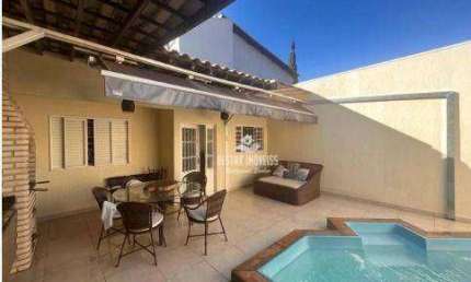 Casa com 3 quartos à venda no Bairro Residencial Gramado - Uberlândia/MG
