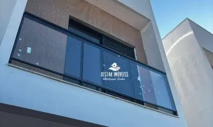 Sobrado com 2 quartos à venda no Bairro Vida Nova - Uberlândia/MG
