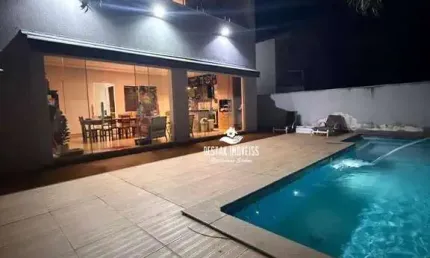 Sobrado com 4 quartos à venda no Condomínio Jardins Barcelona - Uberlândia/MG