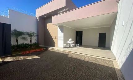 Casa com 3 quartos à venda, Bairro Vigilato Pereira - Uberlândia/MG