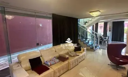 Sobrado com 6 quartos à venda, Bairro Morada da Colina - Uberlândia/MG