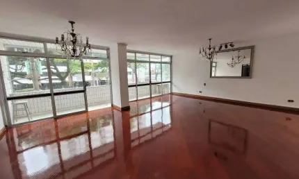 Apartamento para venda tem 270 metros quadrados com 3 quartos em Gonzaga - Santos - SP