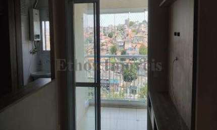 Apartamento com 2 quartos para alugar na Avenida Bussocaba, Umuarama, Osasco