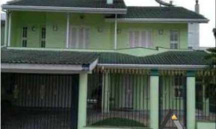 Casa com 4 quartos à venda em União, Flores da Cunha 