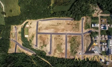 Terreno à venda no Desvio Rizzo, Caxias do Sul 