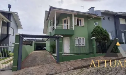 Ótima casa duplex semi mobiliada no bairro bela vista