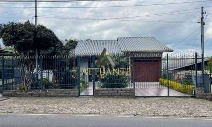 Casa com 5 quartos à venda no São José, Caxias do Sul 