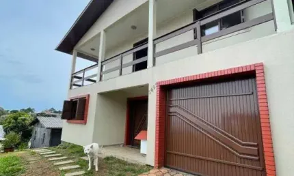 Casa com 5 quartos à venda no Diamantino, Caxias do Sul 