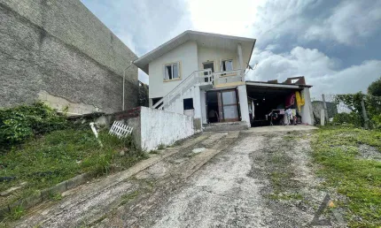 Casa com 3 quartos à venda no Santa Catarina, Caxias do Sul 