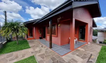 Casa com 3 quartos à venda na Bela Vista, Caxias do Sul 