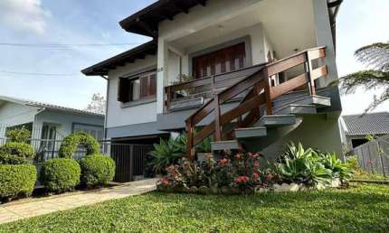 Casa com 3 quartos à venda na Vila Verde, Caxias do Sul 