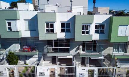 Casa com 3 quartos à venda na Vila Verde, Caxias do Sul 