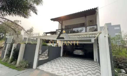 Casa com 3 quartos à venda no Desvio Rizzo, Caxias do Sul 