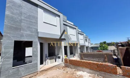 Sobrado com entrada individual - Bairro Desvio Rizzo
