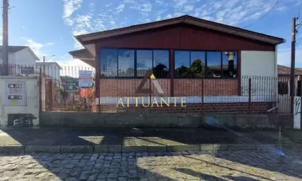 Casa com 4 dormitórios localizada no Bairro Cidade Nova