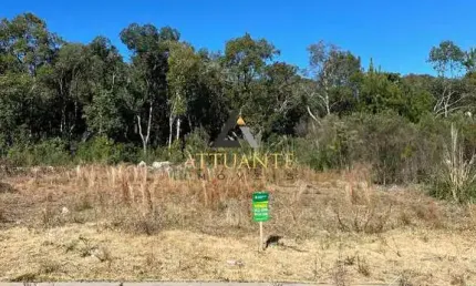 Ótimo terreno plano de 12x30 com infraestrutura completa