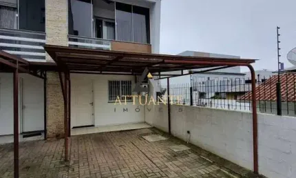 Oportunidade de sobrado semi mobiliado no Bairro Cidade Nova