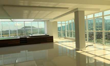 Apartamento de 5 suítes em 50 vezes para pagar ! em meia praia