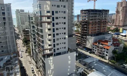 Lindo apartamento com 03 suítes e 03 vagas de garagem!!!