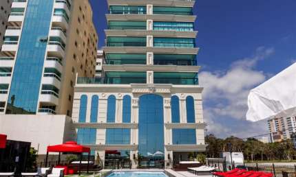 Apartamento de 4 suítes em 24 vezes para pagar ! em meia praia