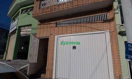 Sobrado com 3 dormitórios à venda, 252 m² por R$ 570.000,00 - Jardim Adriana - Guarulhos/SP