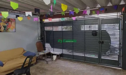 Casa com 3 dormitórios à venda, 131 m² por R$ 480.000 - Jardim Santa Cecília - Guarulhos/SP