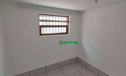 Casa com 1 dormitório para alugar por r$ 850/mês - jardim pinhal - guarulhos/sp