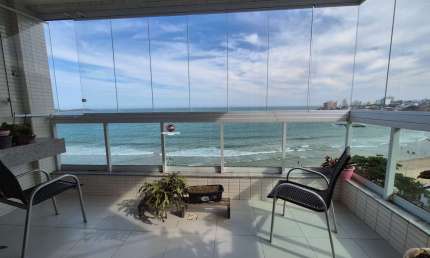Apartamento frente total para o mar na Praia do Morro em Guarapari ES, 3 suítes, 2 vagas de garagem