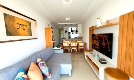 Apartamento á venda em Guarapari Praia do Morro mobiliado e decorado perto do mar no Edifício Vila D mont composto de: 3 quartos sendo 1 suíte
