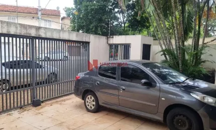 Casa comercial para alugar na Rua Carlos Capelari, Kennedy, Londrina