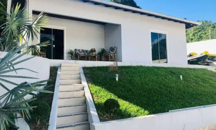 Casa com 3 dormitórios à venda, 145 m² por R$ 1.000.000,00 - Praia de Fora - Palhoça/SC