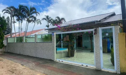 Casa com 8 dormitórios à venda por R$ 1.200.000,00 - Praia Do Sonho (Ens Brito) - Palhoça/SC