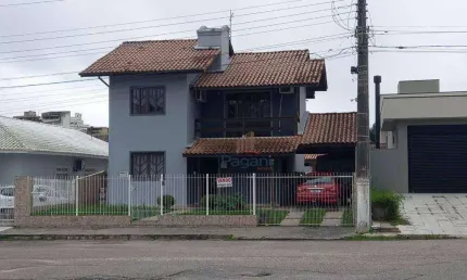 Casa com 3 dormitórios à venda, 190 m² por R$ 1.000.000,00 - Cidade Universitária Pedra Branca - Palhoça/SC
